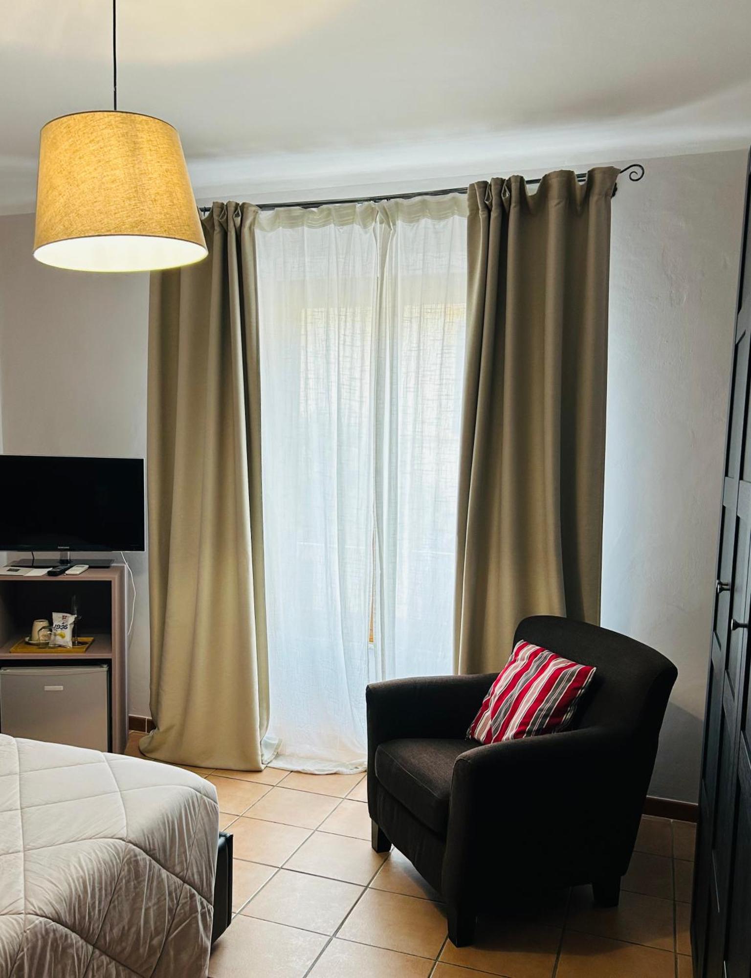 Art Hotel Pietrasanta Cameră foto